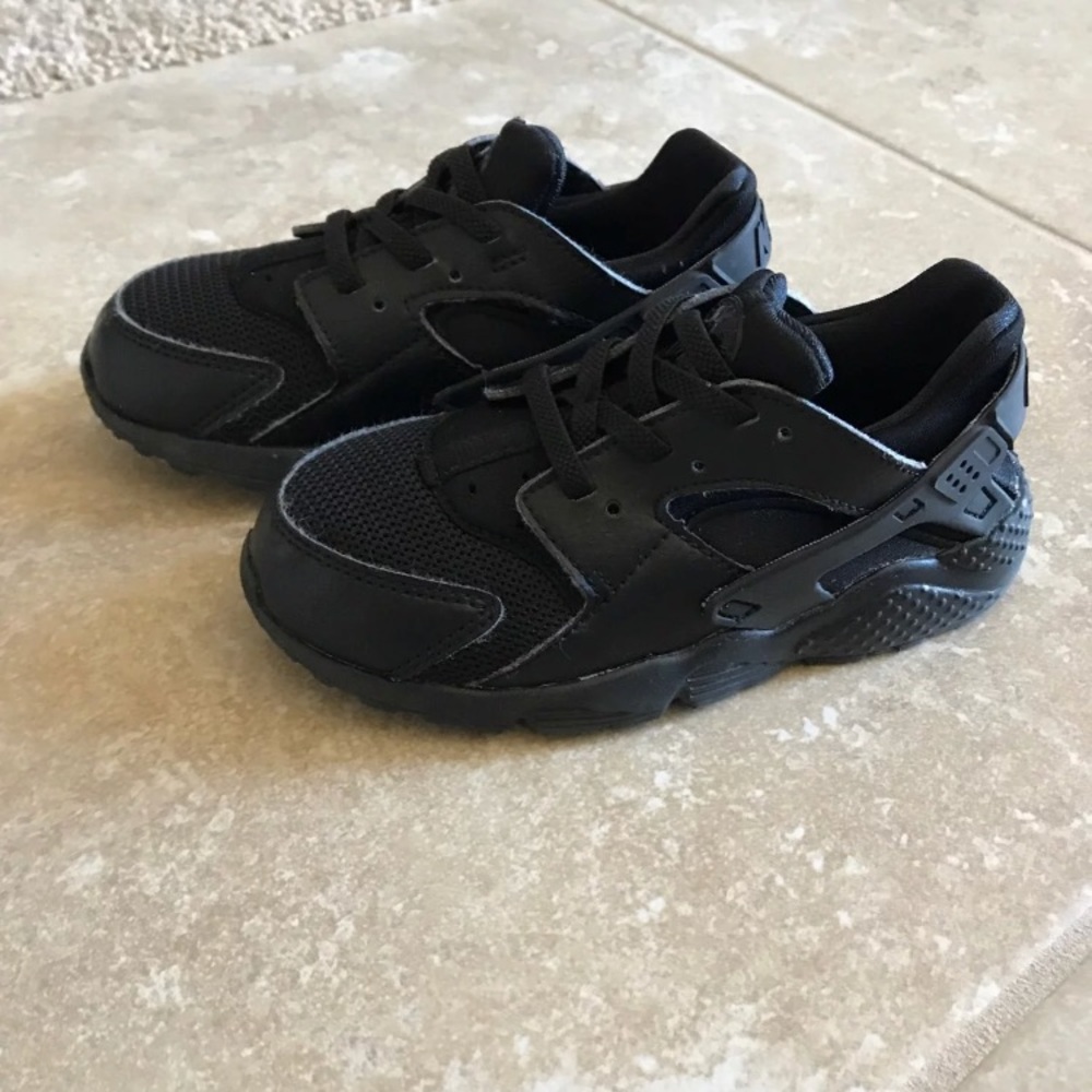 Toodler Nike Huarache Blk Sz 10